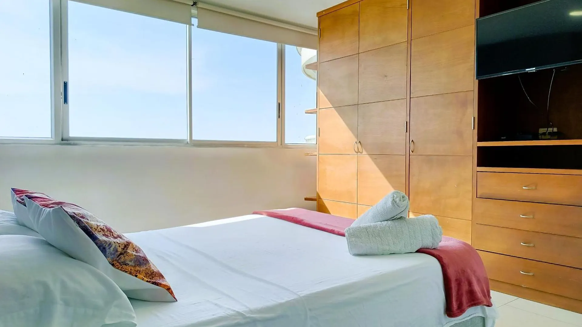 Apartamentos Palmetto - Frente Al Mar Cartagena Aparthotel