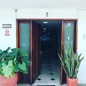 Casa Playera El Laguito Pensión